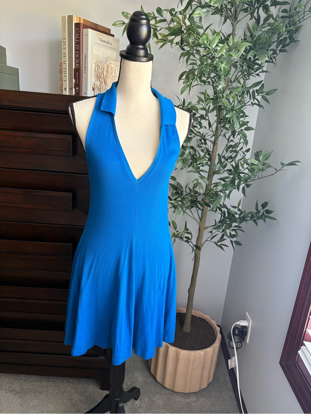 Blue Sleeveless V-Neck Fit & Flare Dress Short Length